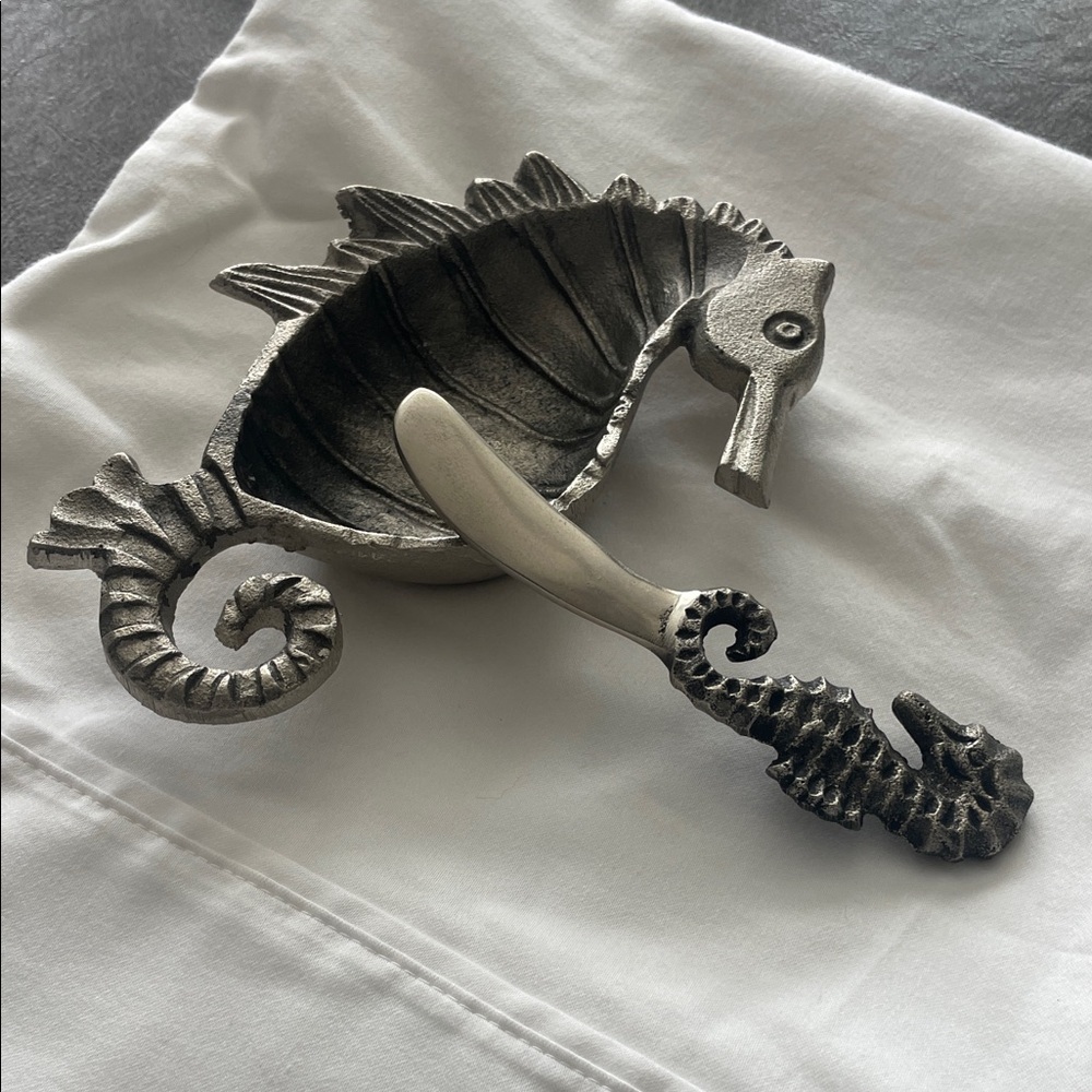 Seahorse Design Metal Butter 🧈 Dish and Spreader Set